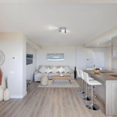 Amazing Duplex Next To The Beach In マルベーリャ エクステリア 写真